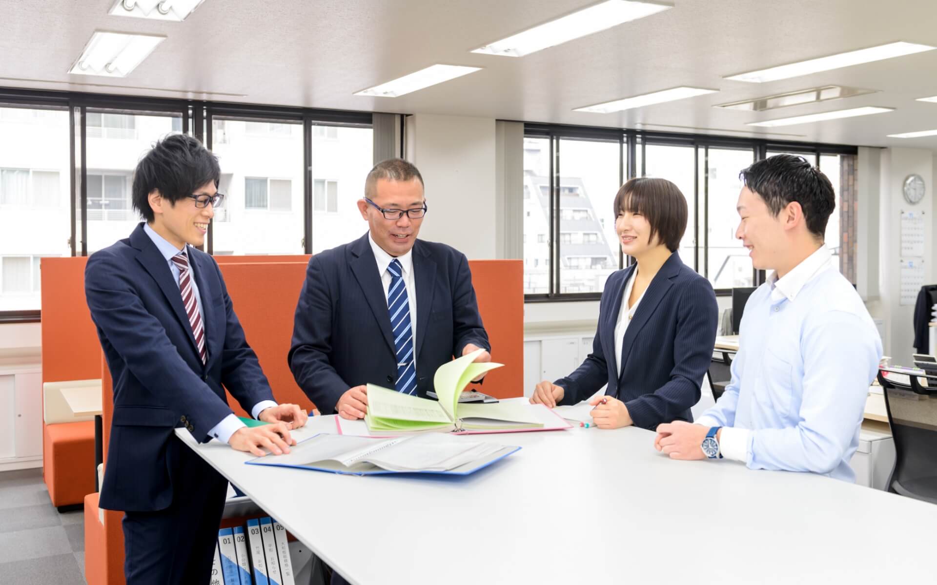 仕事を知る 私たちの仕事について（仕事の相関図）